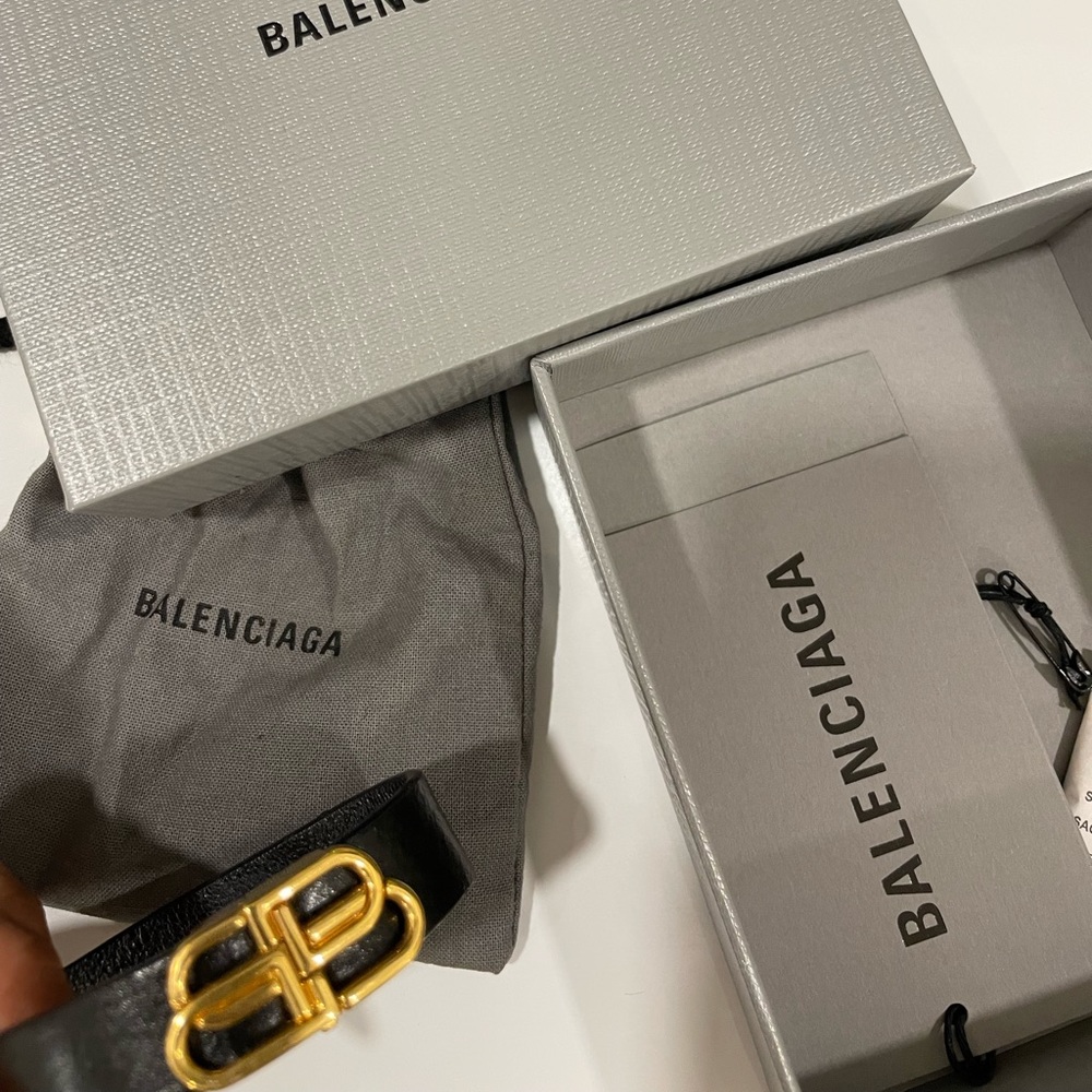 BALENCIAGA-Black & Gold Thin BB Bracelet,size medium